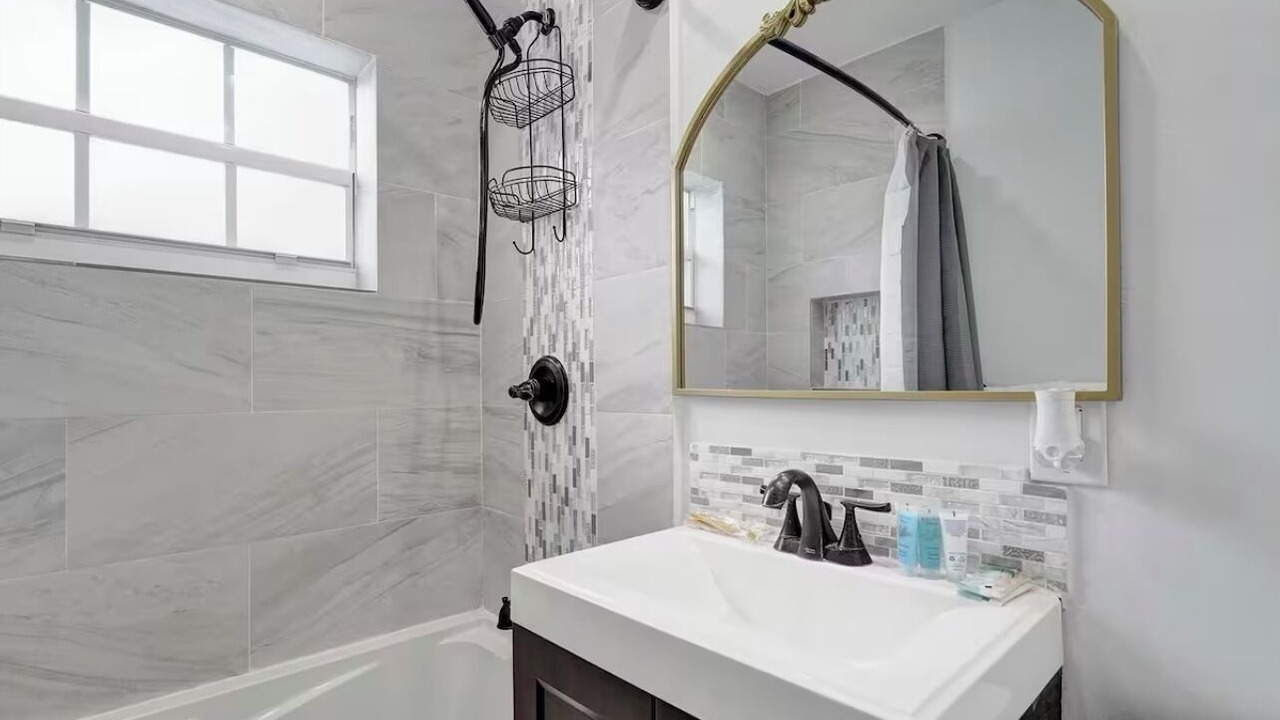 Photo of Bathroom in Golden Glades