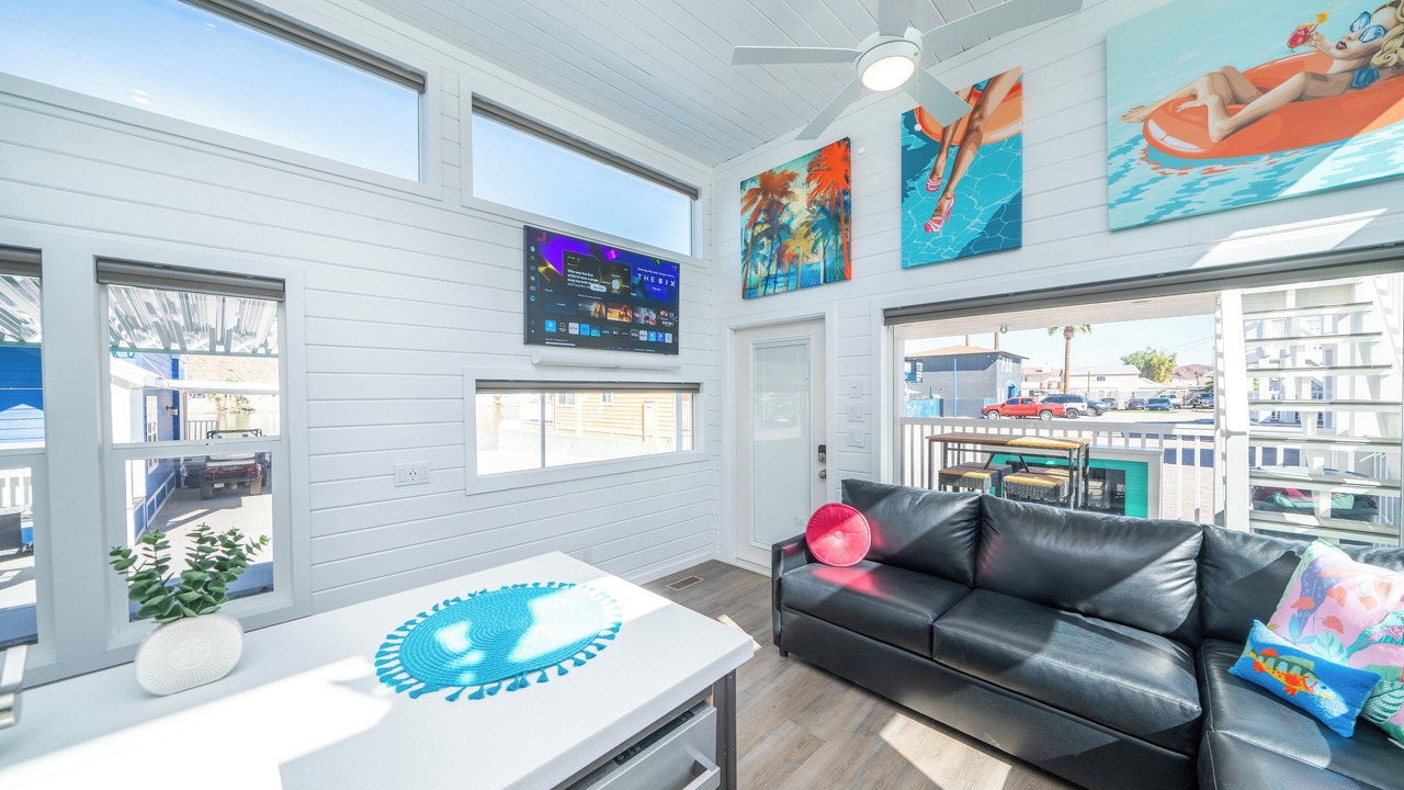 Photo of Livingroom in Parker Strip