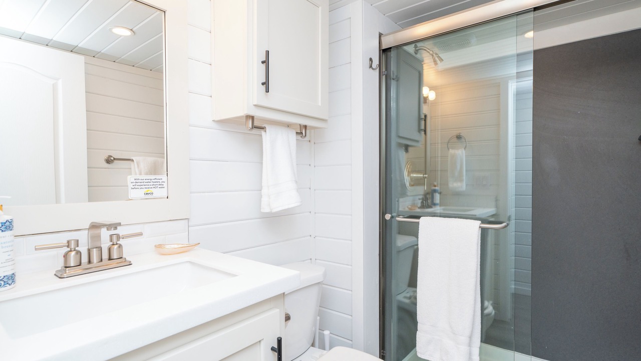 Photo of Bathroom in Parker Strip