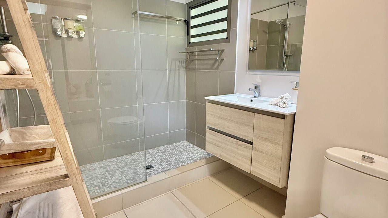 Photo of Bathroom in Papeete