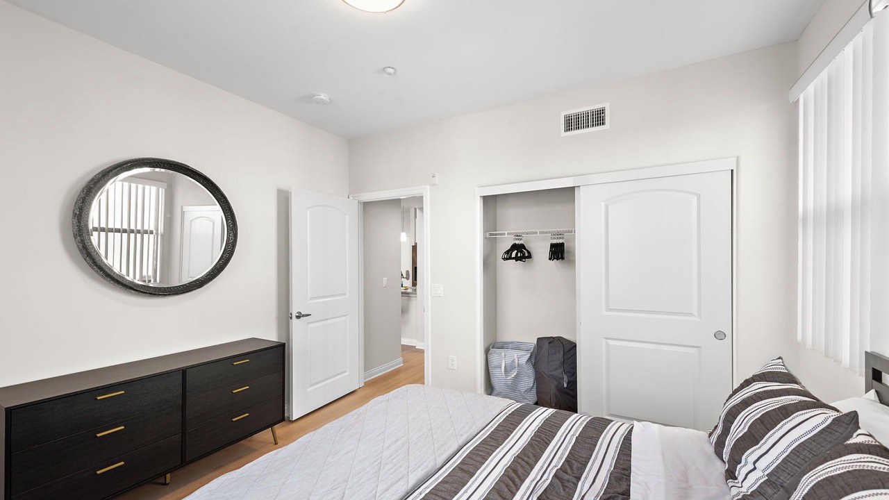 Photo of Bedroom in Airport Area