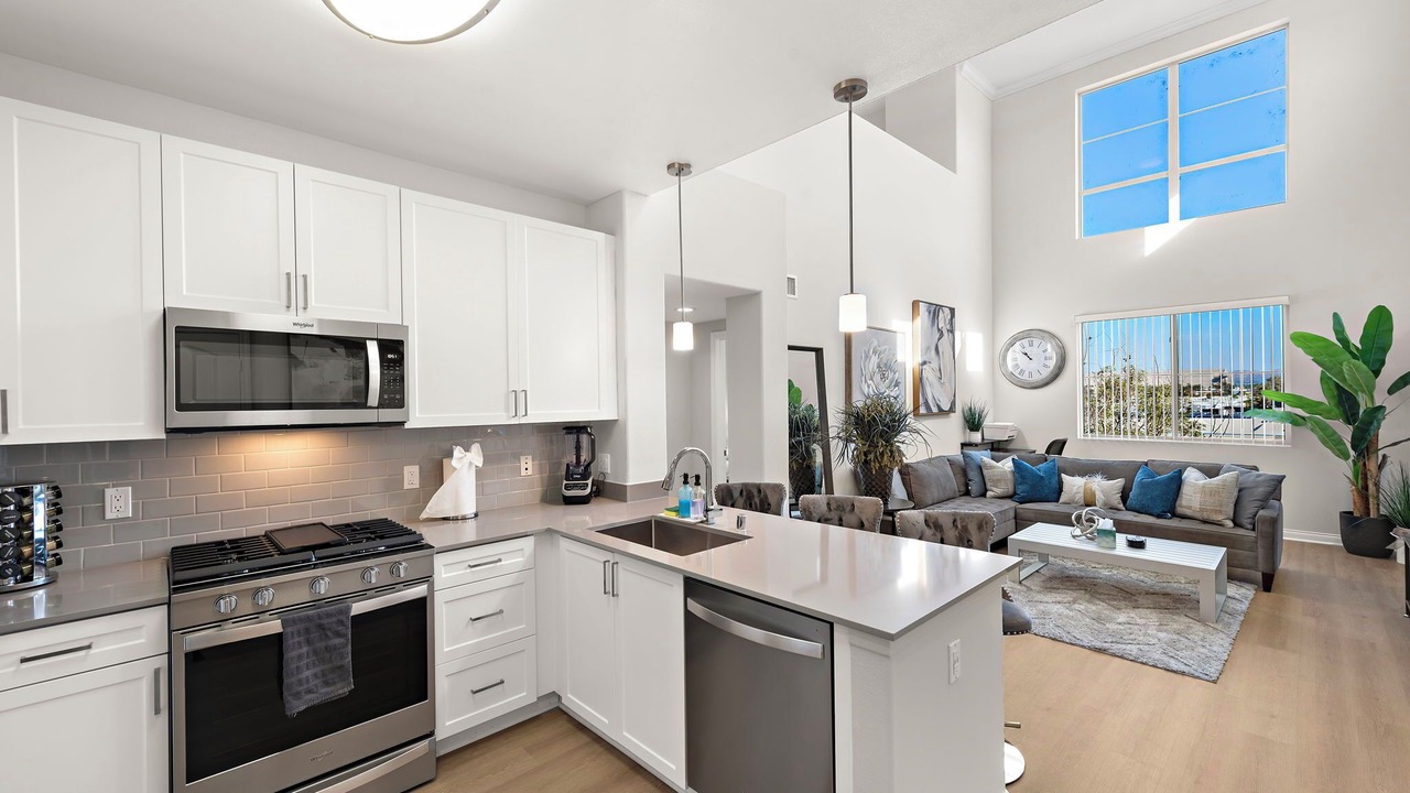 Photo of Kitchen in Airport Area