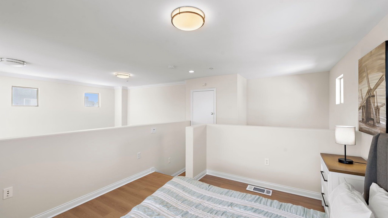 Photo of Bedroom in Airport Area