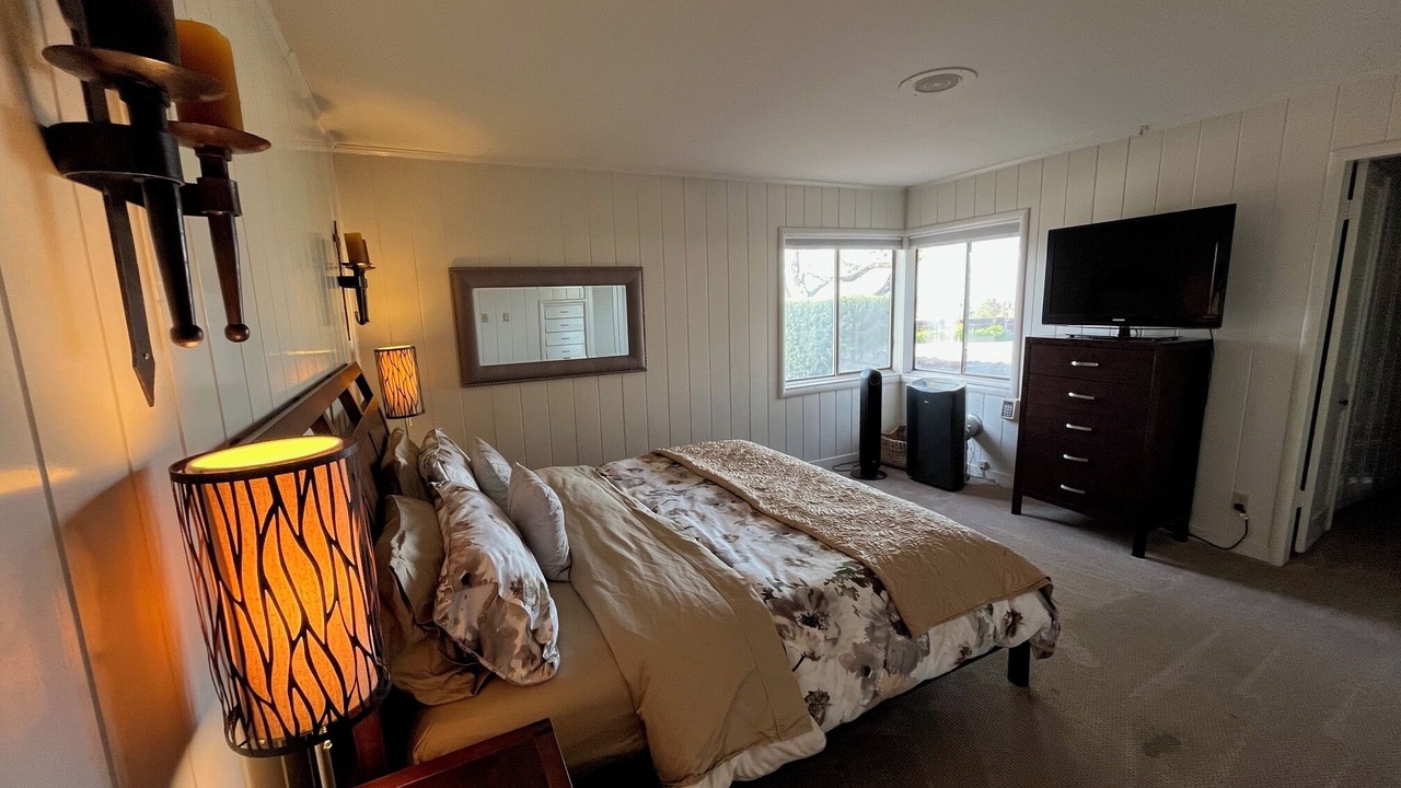 Photo of Bedroom in Cambrian