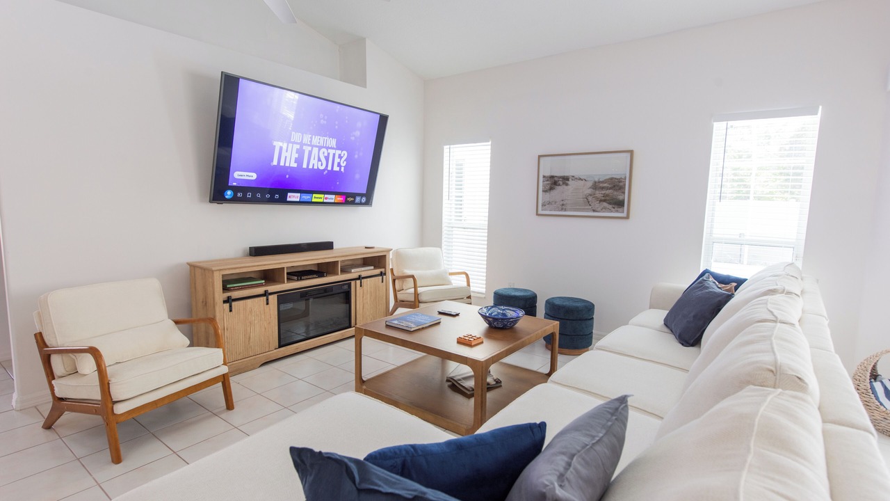 Photo of Livingroom in Florida Ridge