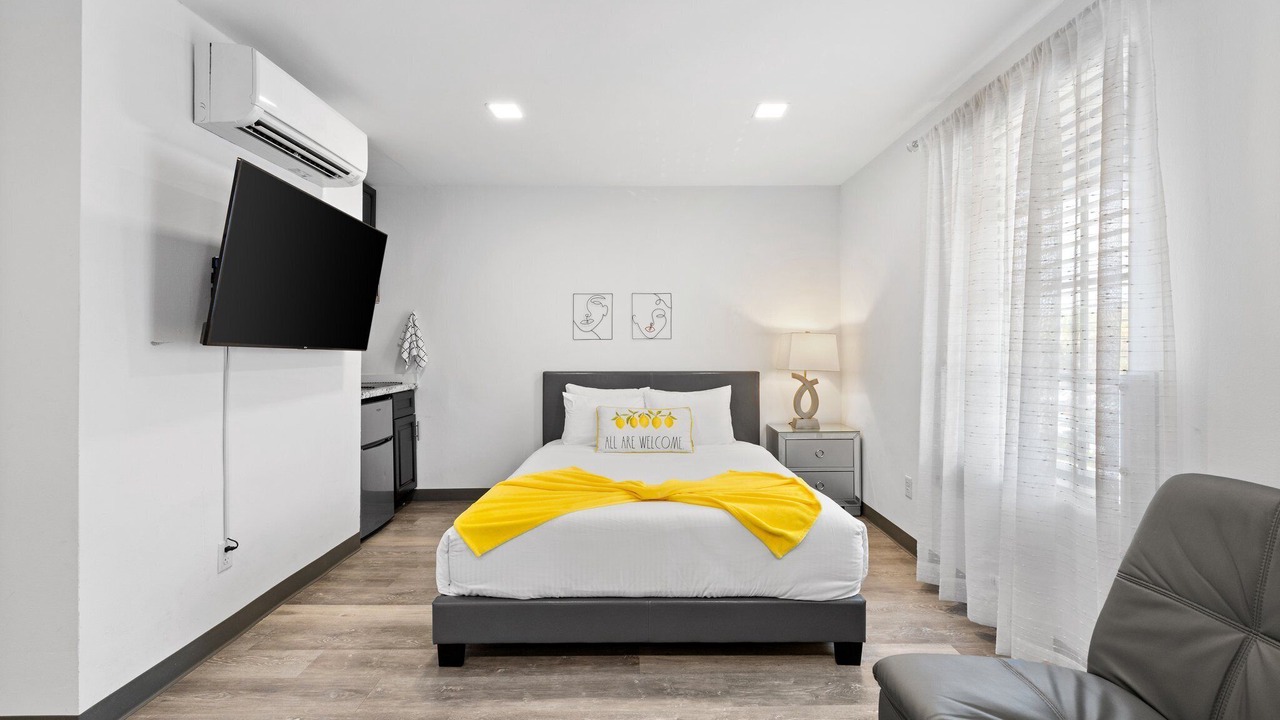 Photo of Bedroom in South Miami