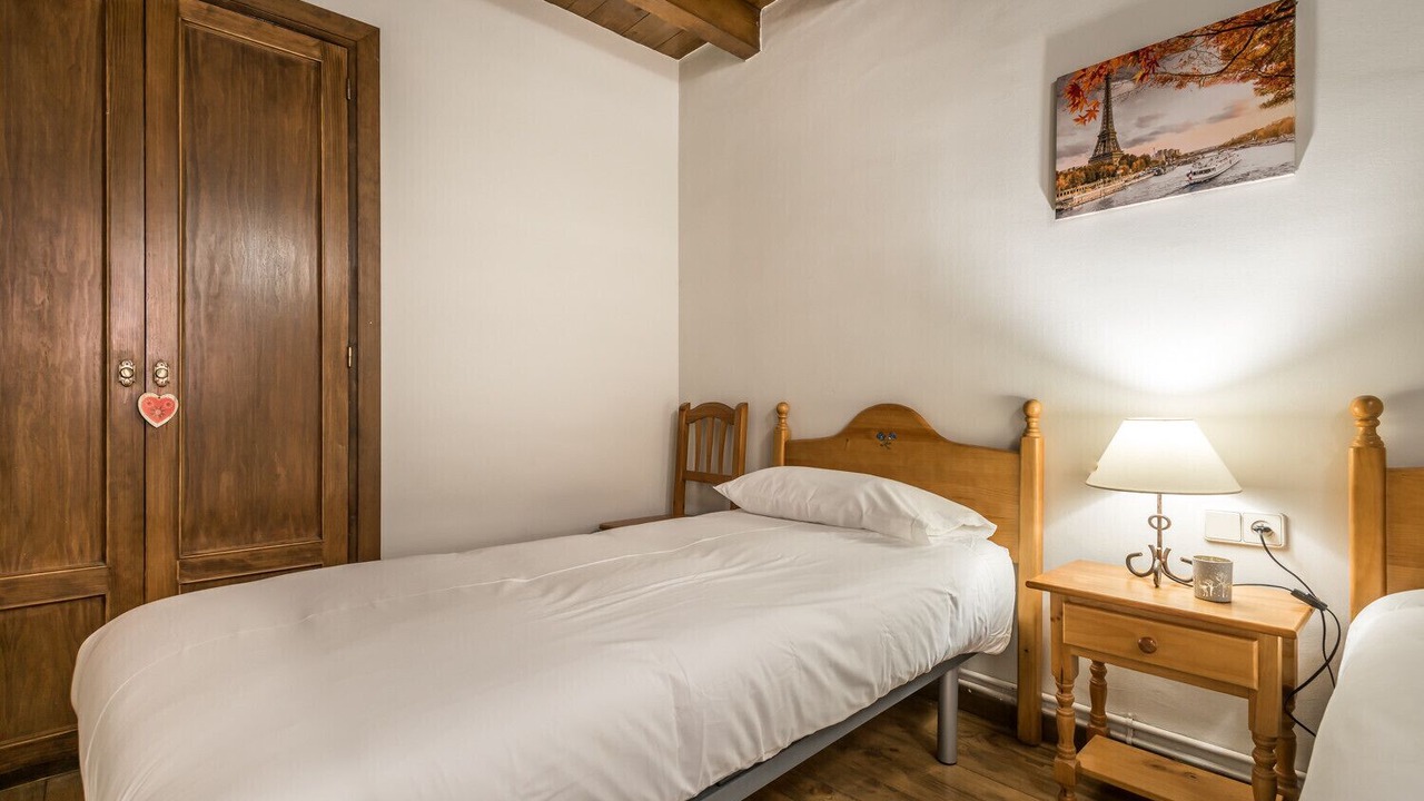 Photo of Bedroom in Pujo