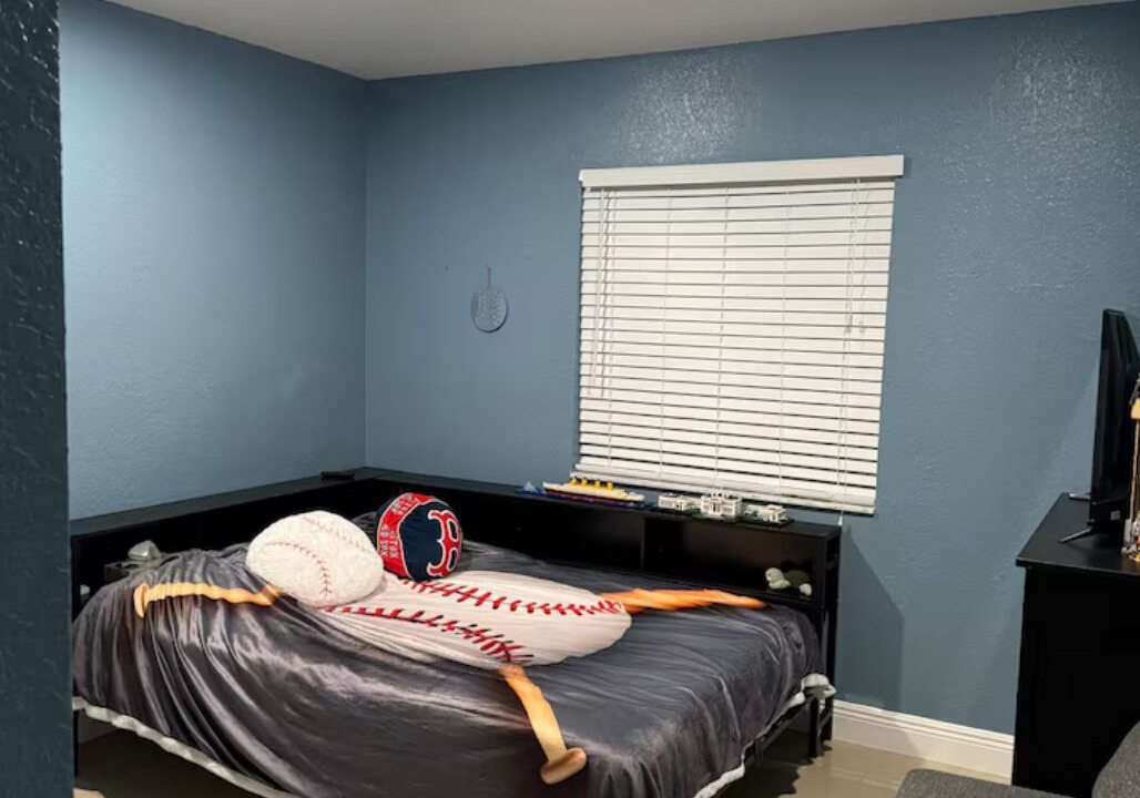 Photo of Bedroom in Deerfield Beach
