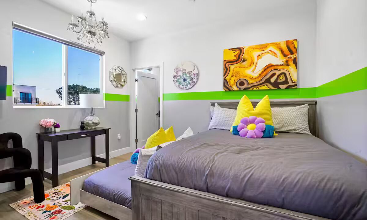 Photo of Bedroom in North Hollywood