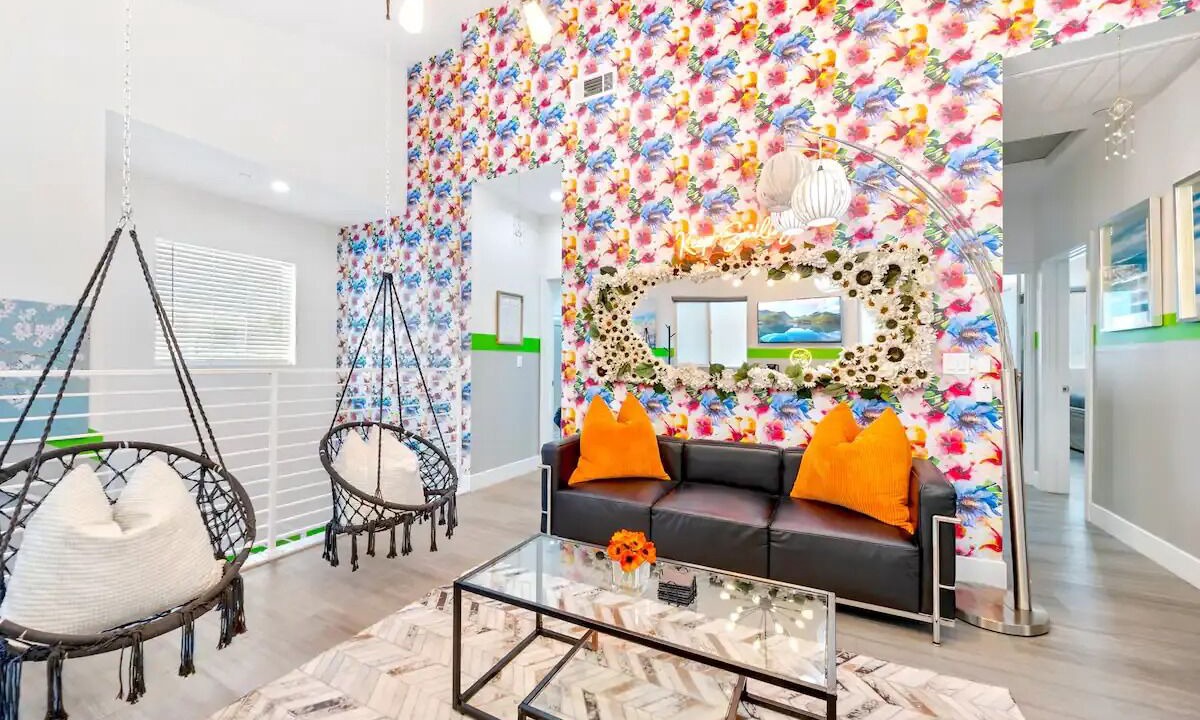 Photo of Livingroom in North Hollywood