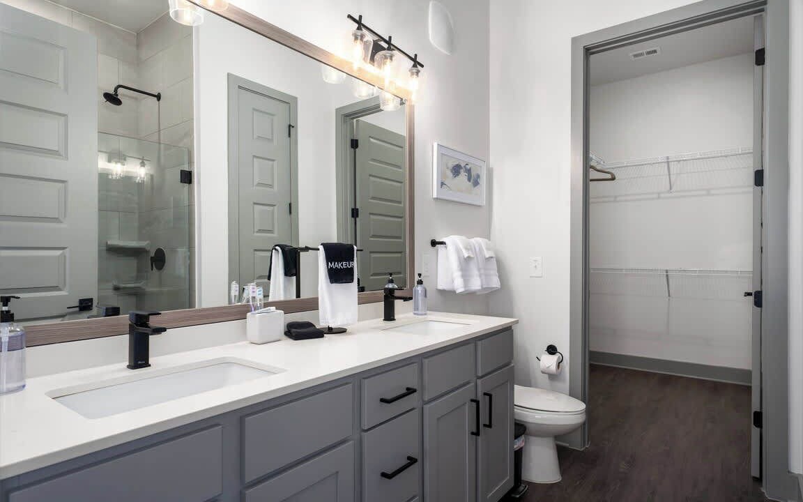 Photo of Bathroom in Crestline Heights