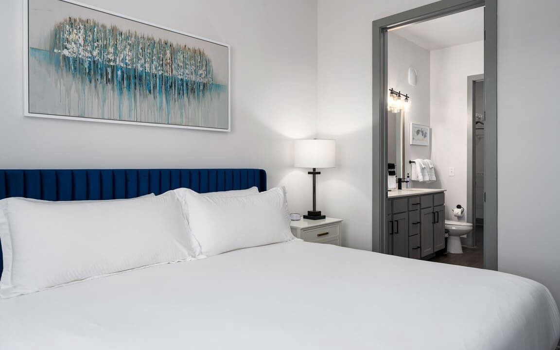 Photo of Bedroom in Crestline Heights