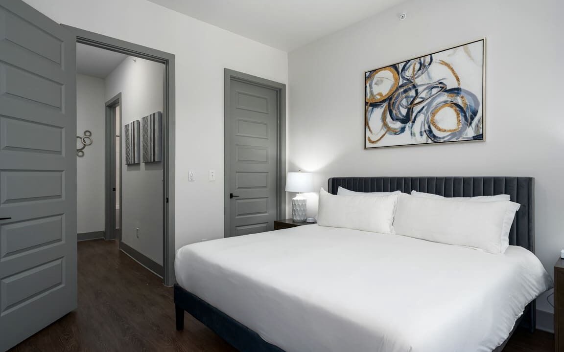 Photo of Bedroom in Crestline Heights