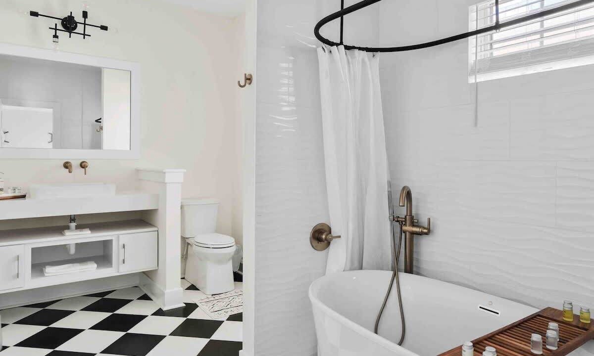 Photo of Bathroom in Rehoboth by the Sea