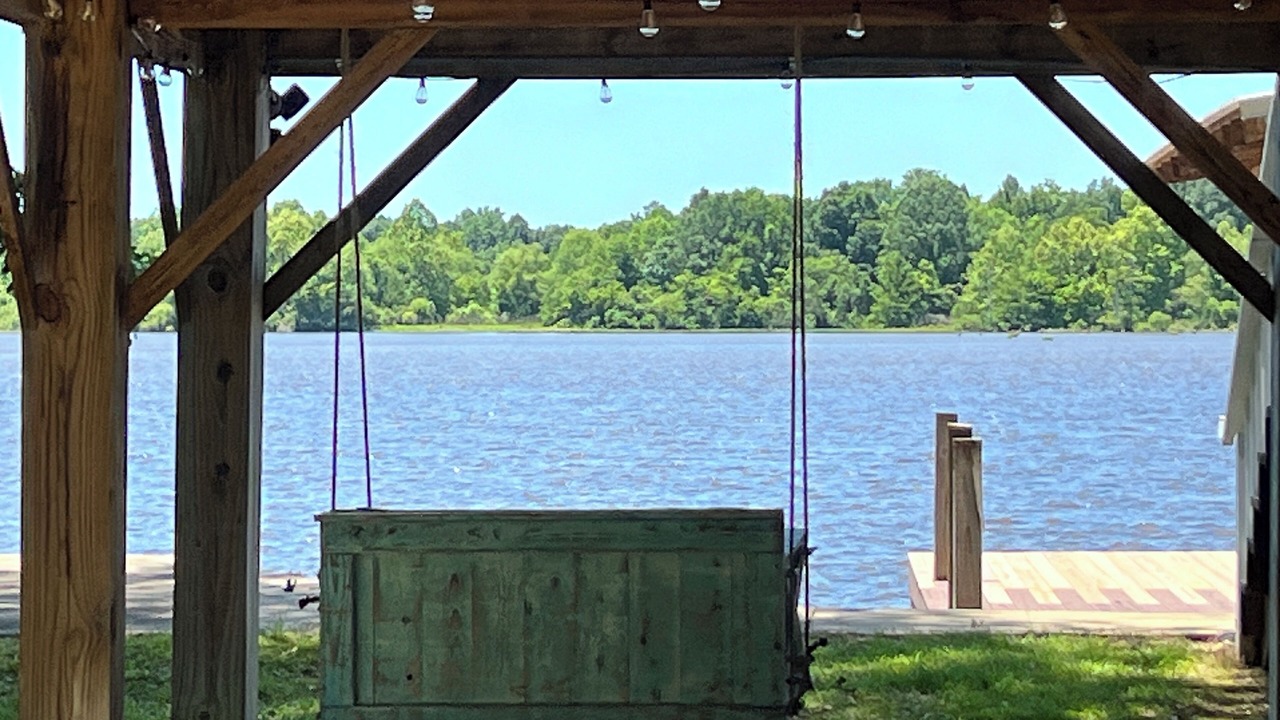 Photo of Others in Becker