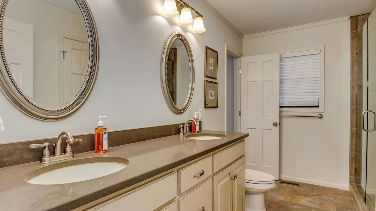 Photo of Bathroom in Northport