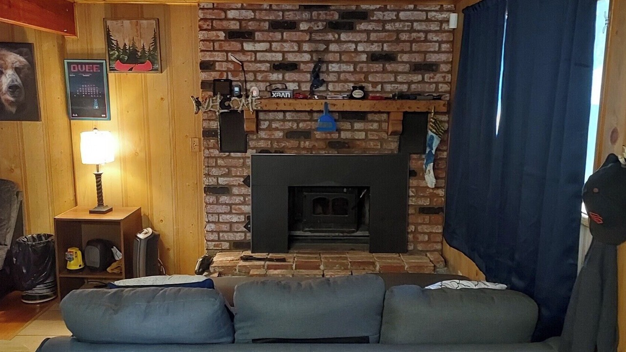 Photo of Livingroom in Forest Falls