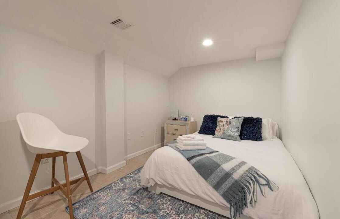 Photo of Bedroom in North Bergen