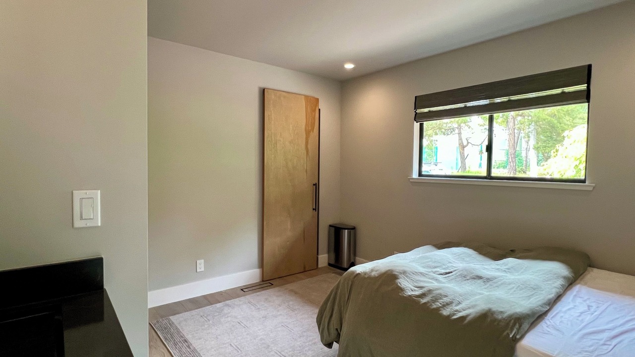Photo of Bedroom in Del Monte Forest