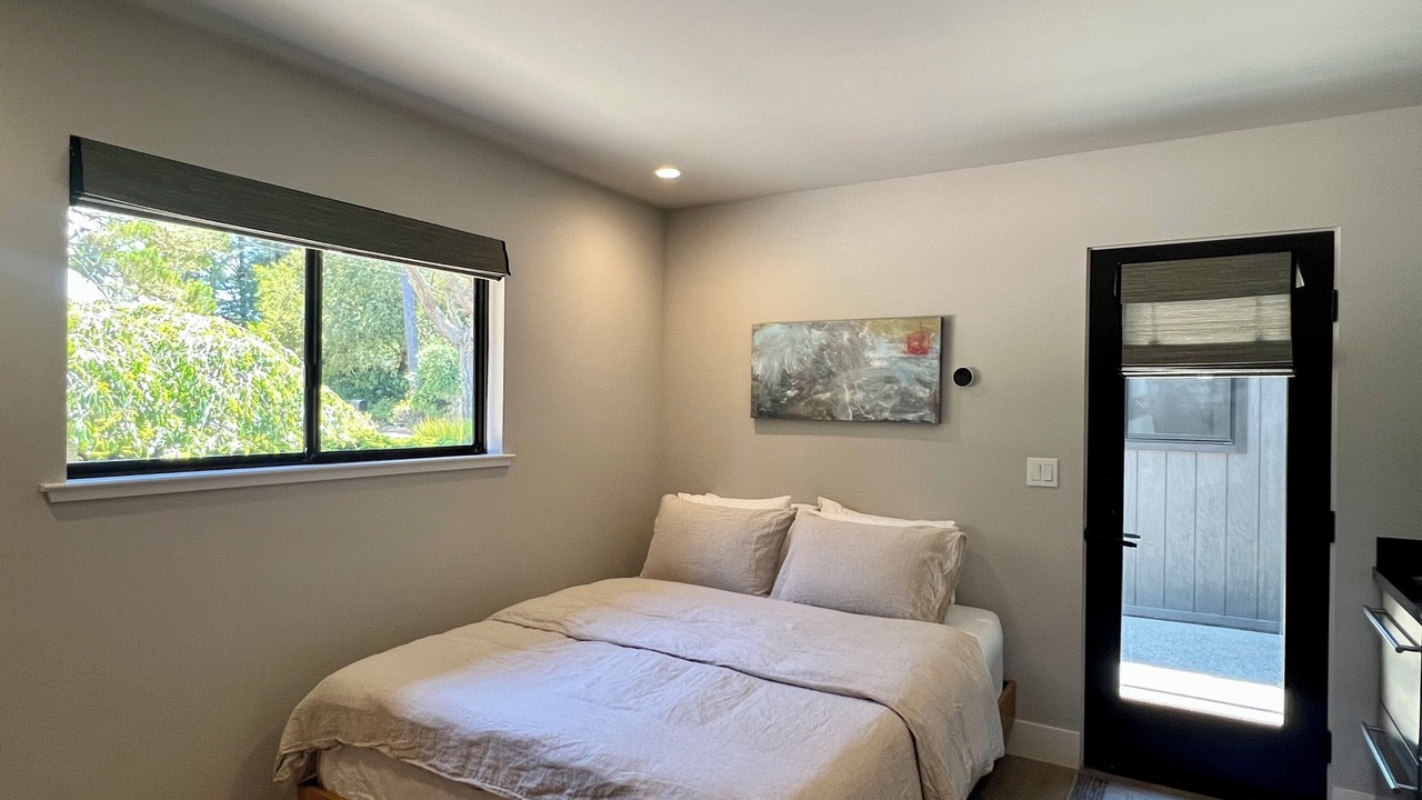 Photo of Bedroom in Del Monte Forest