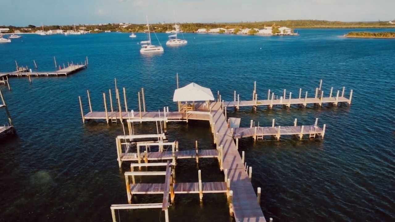 Photo of Others in Green Turtle Cay