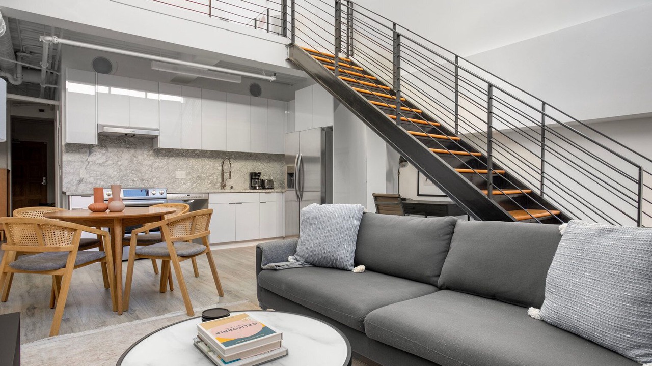 Photo of Livingroom in Historic Core
