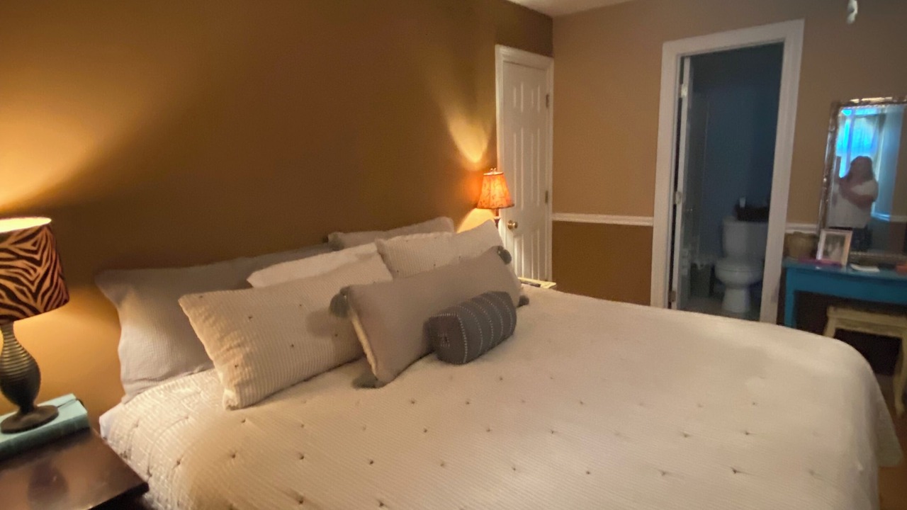 Photo of Bedroom in Hattiesburg