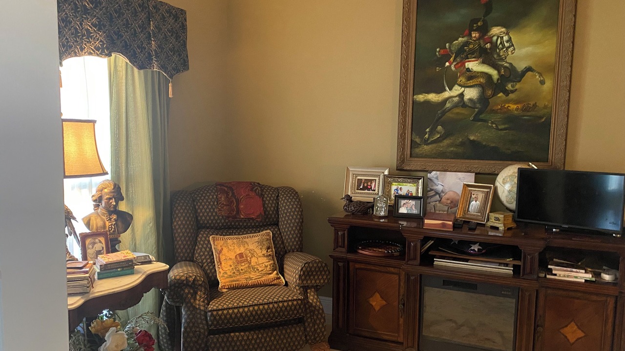 Photo of Livingroom in Hattiesburg