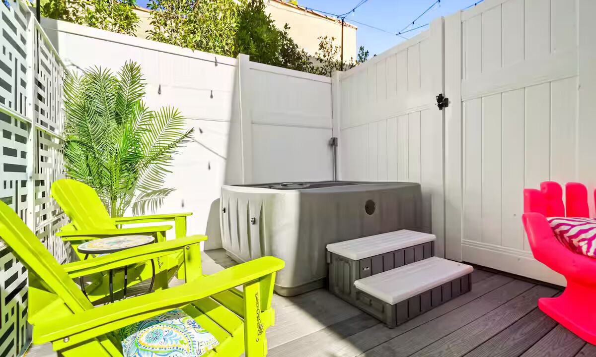 Photo of Outdoor in North Hollywood