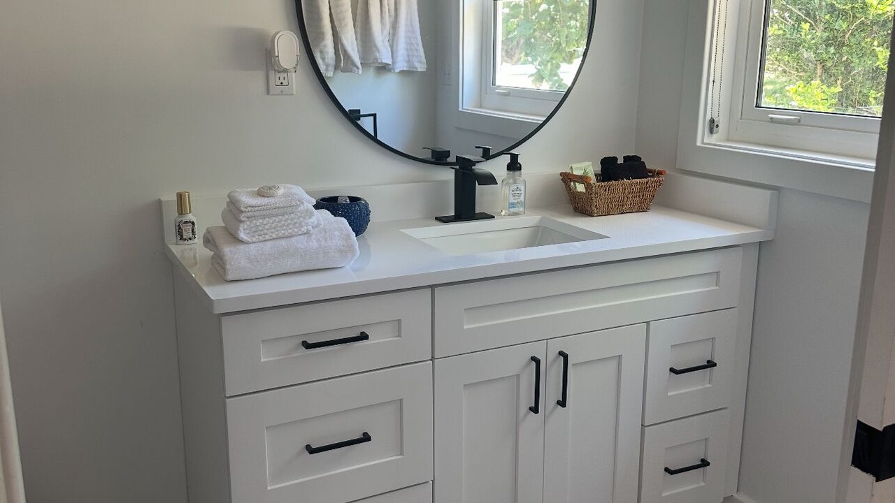 Photo of Bathroom in Green Turtle Cay