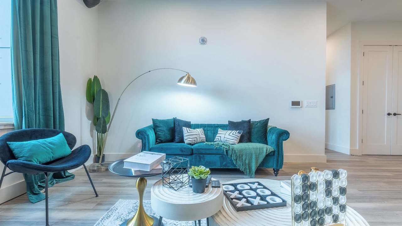 Photo of Livingroom in Orange