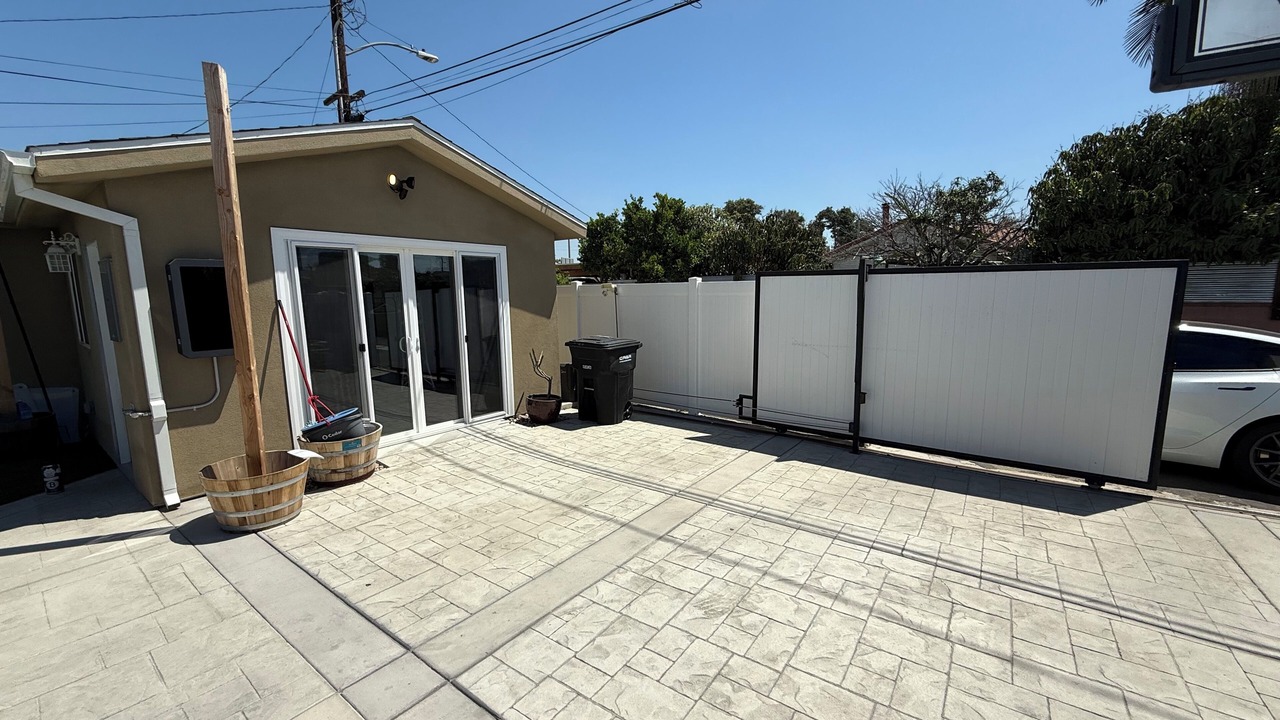 Photo of Outdoor in Bellflower