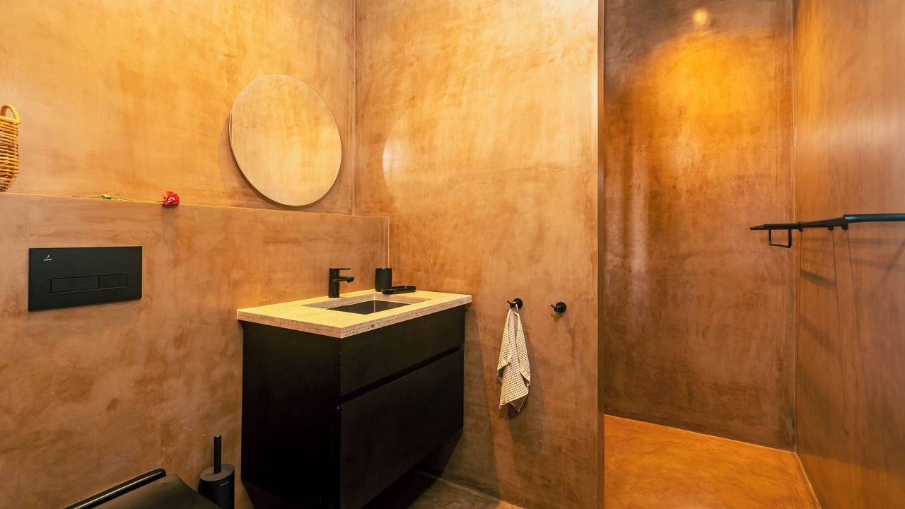 Photo of Bathroom in Glacis