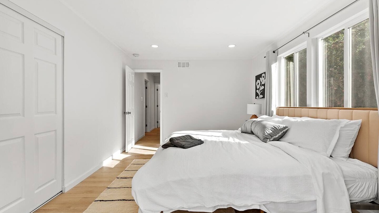 Photo of Bedroom in Redwood City