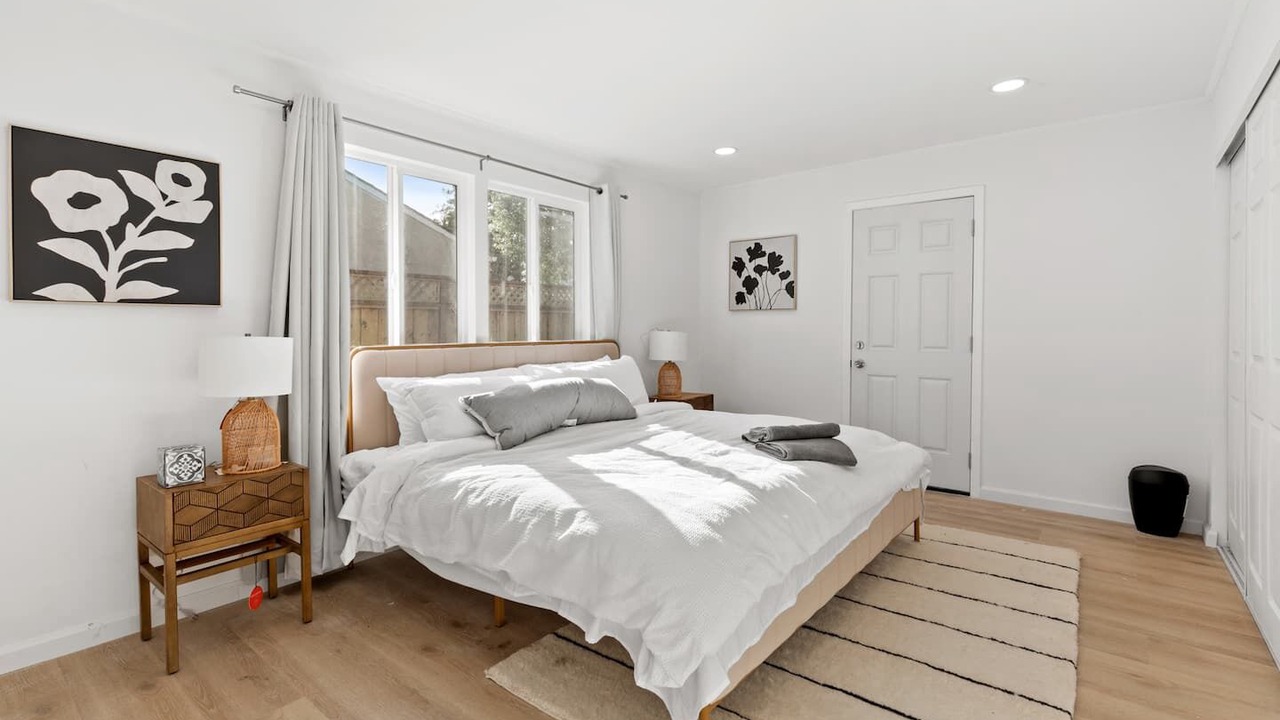 Photo of Bedroom in Redwood City