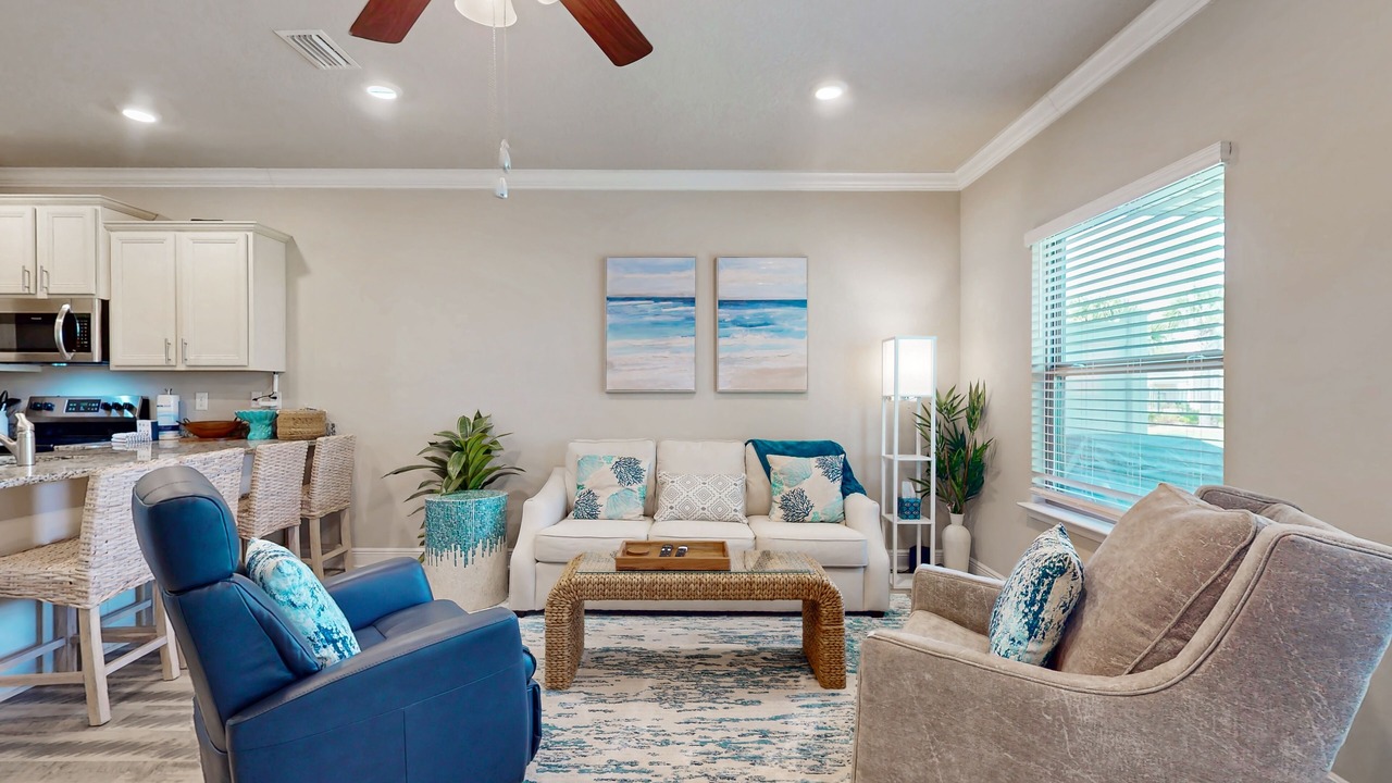 Photo of Livingroom in South Pensacola