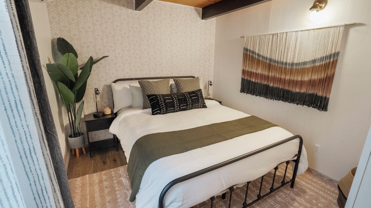 Photo of Bedroom in Camp Nelson