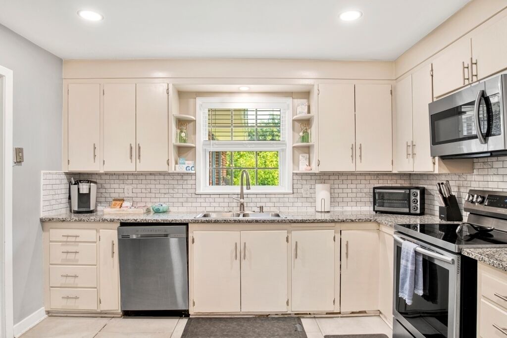 Photo of Kitchen in East Pensacola Heights