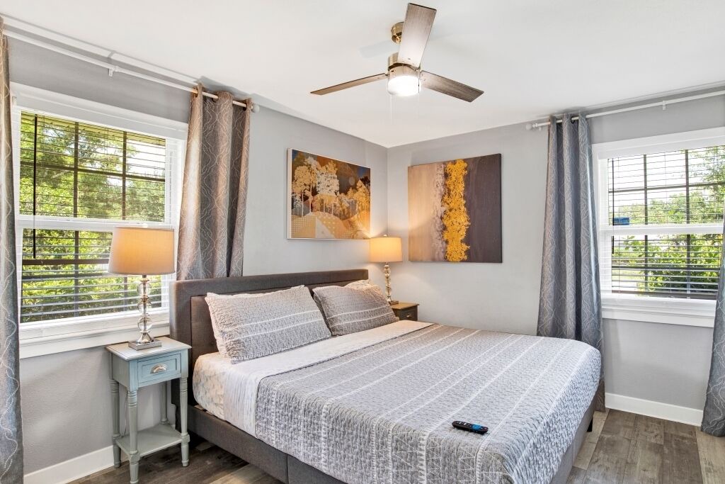 Photo of Bedroom in East Pensacola Heights