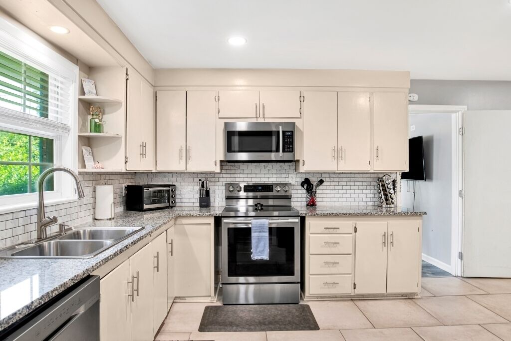 Photo of Kitchen in East Pensacola Heights