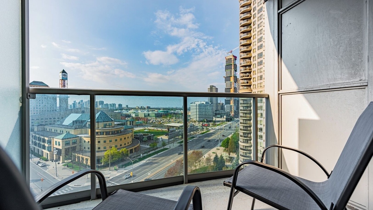 Photo of Outdoor in Downtown Mississauga