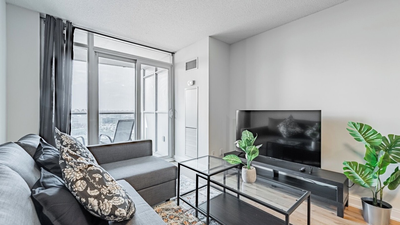 Photo of Livingroom in Downtown Mississauga