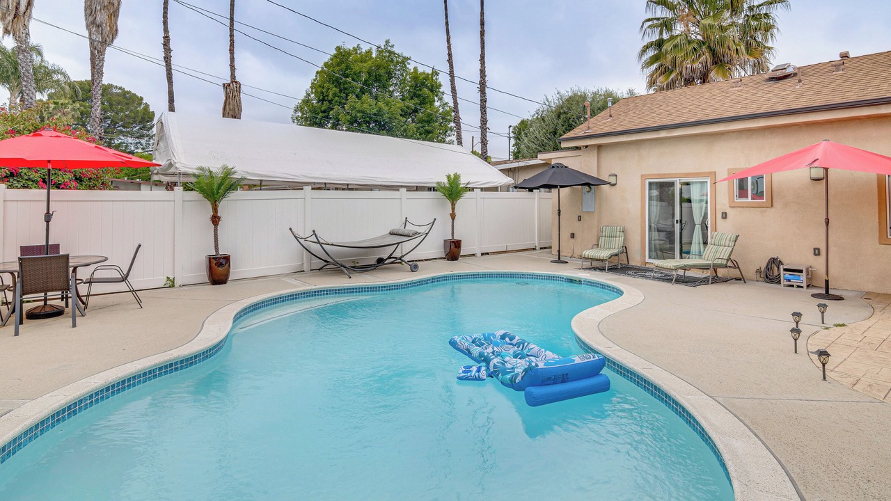 Photo of Outdoor in Reseda