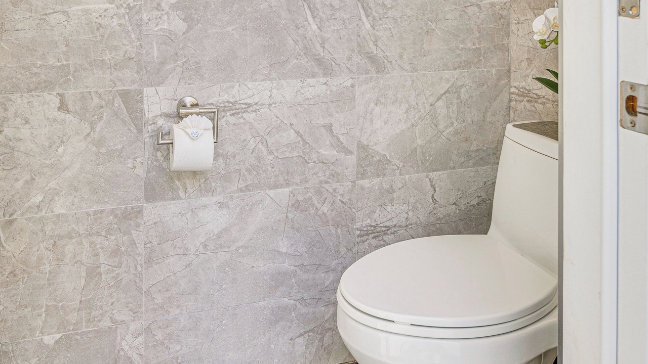 Photo of Bathroom in Reseda