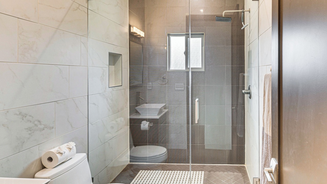 Photo of Bathroom in Reseda