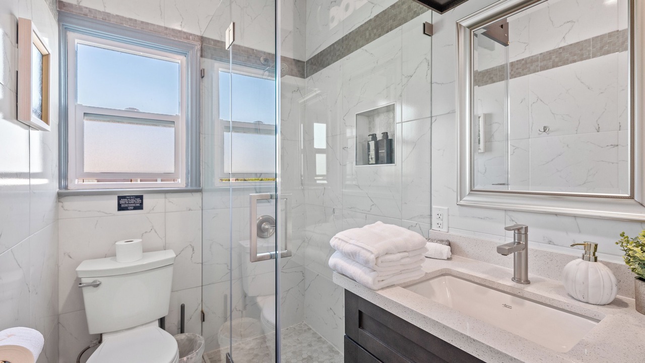 Photo of Bathroom in El Porto