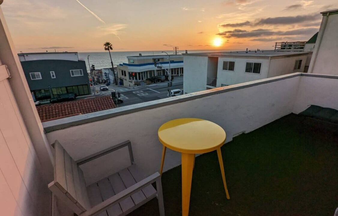 Photo of Patio Balcony in El Porto