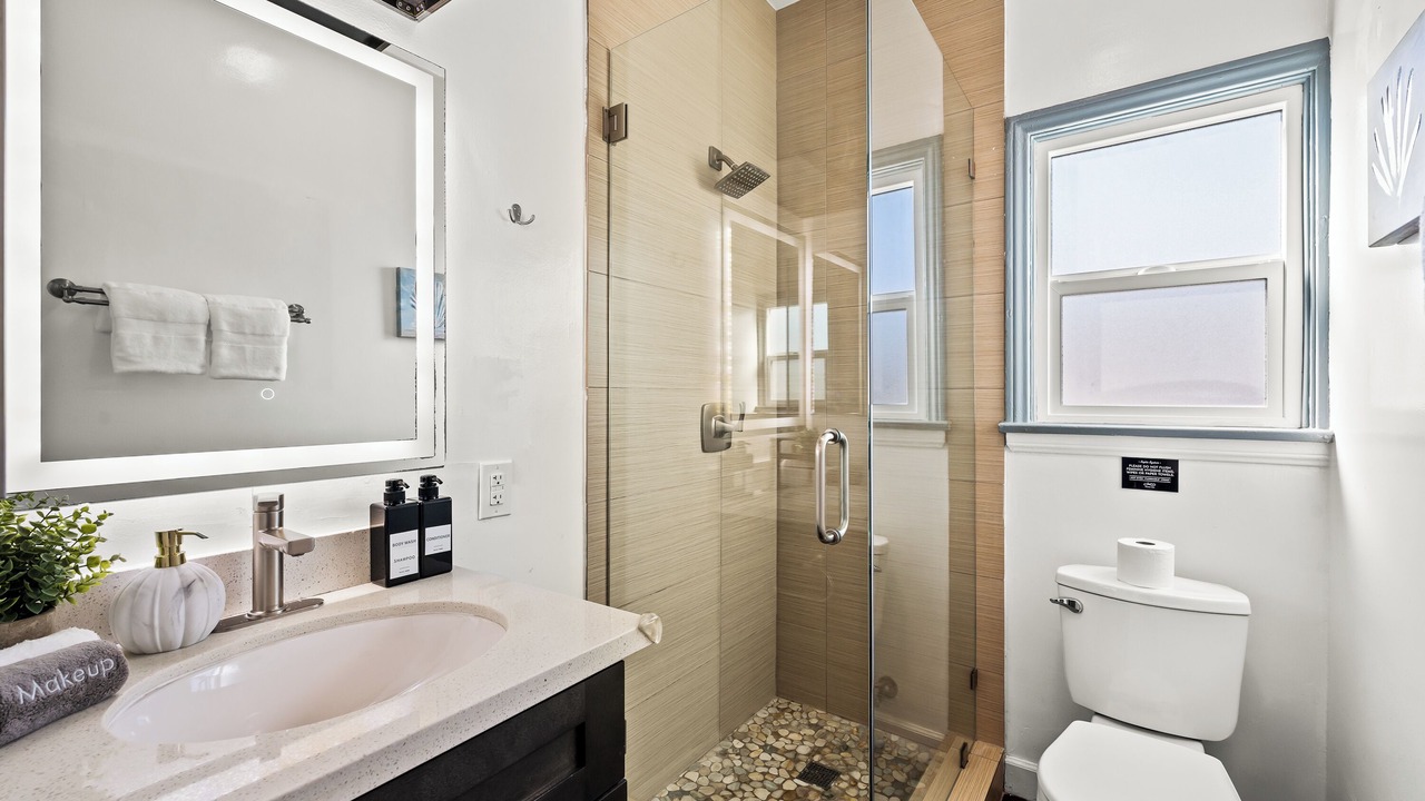 Photo of Bathroom in El Porto