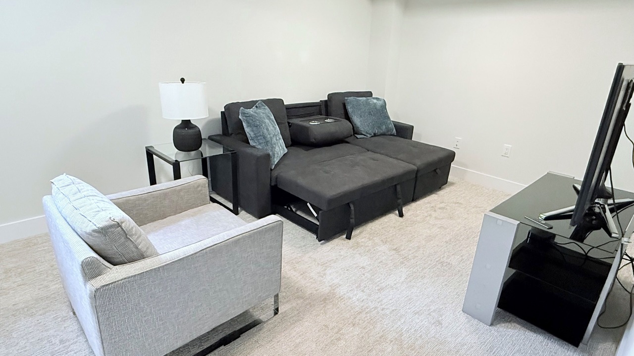 Photo of Livingroom in West Oak Trails