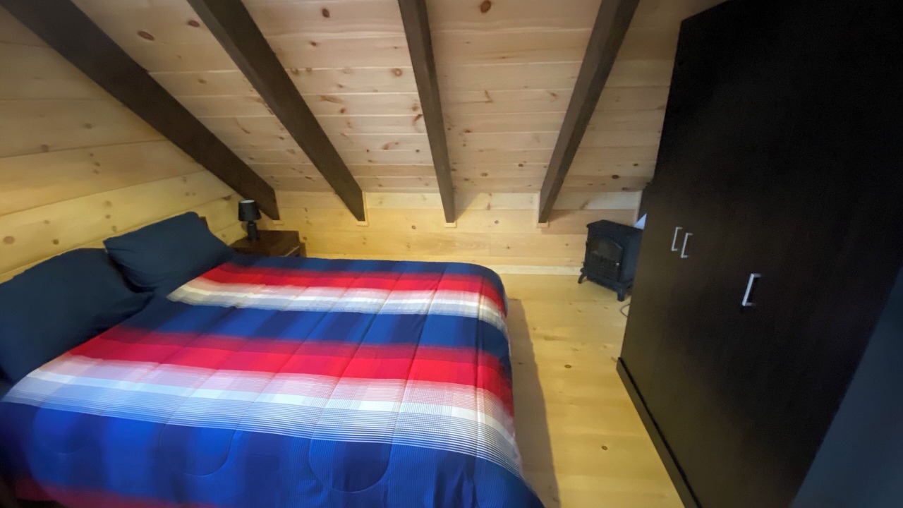 Photo of Bedroom in L'Anse-Saint-Jean
